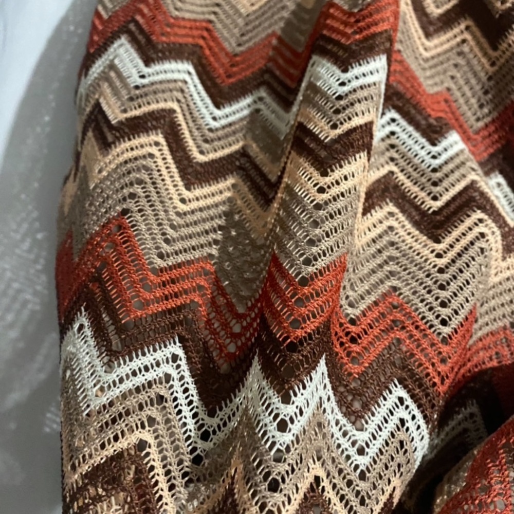 Ultra Flirt Chevron Patterned Knitted Cami Mini Dress - Picture 4 of 14